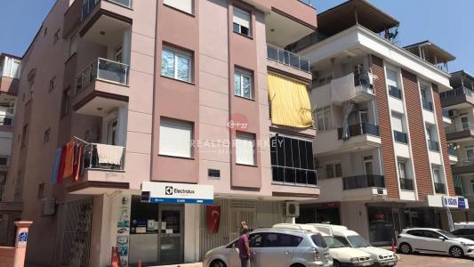 6 room apartment  for sale in Muratpasa, Turkey for Price on request - listing #1399098, 370 mt2, 1 bedrooms