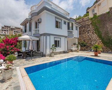 3 room house  for sale in Alanya, Turkey for 0  - listing #1053089, 280 mt2, 4 bedrooms