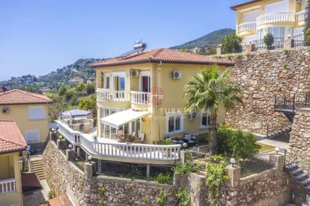 3 room house  for sale in Alanya, Turkey for Price on request - listing #1248223, 250 mt2, 1 bedrooms