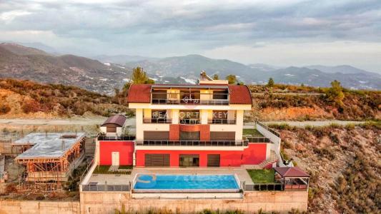 6 room house  for sale in Kargicak, Turkey for Price on request - listing #1462532, 640 mt2, 1 bedrooms