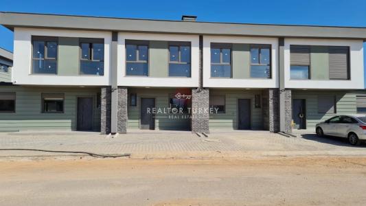 3 room house  for sale in Doesemealti, Turkey for Price on request - listing #1326151, 190 mt2, 1 bedrooms