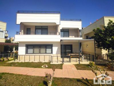 4 room villa  for sale in Mahmutlar, Turkey for 0  - listing #853181, 250 mt2, 4 bedrooms