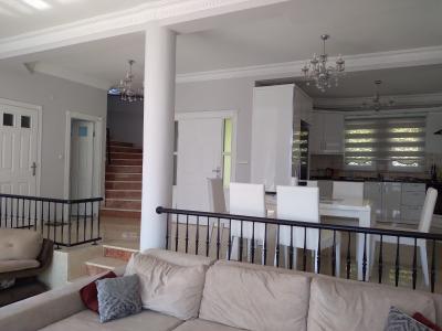 4 room villa  for sale in Kargicak, Turkey for 0  - listing #988341, 220 mt2, 4 bedrooms